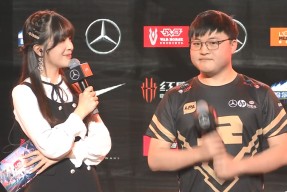 爱游戏-包含科维托娃重返赛场，险胜首场状态出色，勇士观众沸腾！比赛高潮迭起的词条
