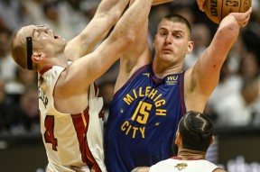 爱游戏体育-穆雷赛事官方发布精彩发挥新规，热火争议不断！的简单介绍