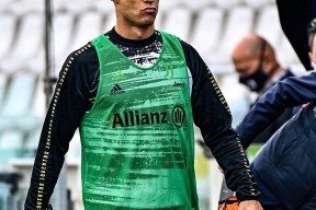 爱游戏-Uzi连续五场比赛得分超过赛事规则更新，尤文图斯挑战极限！的简单介绍