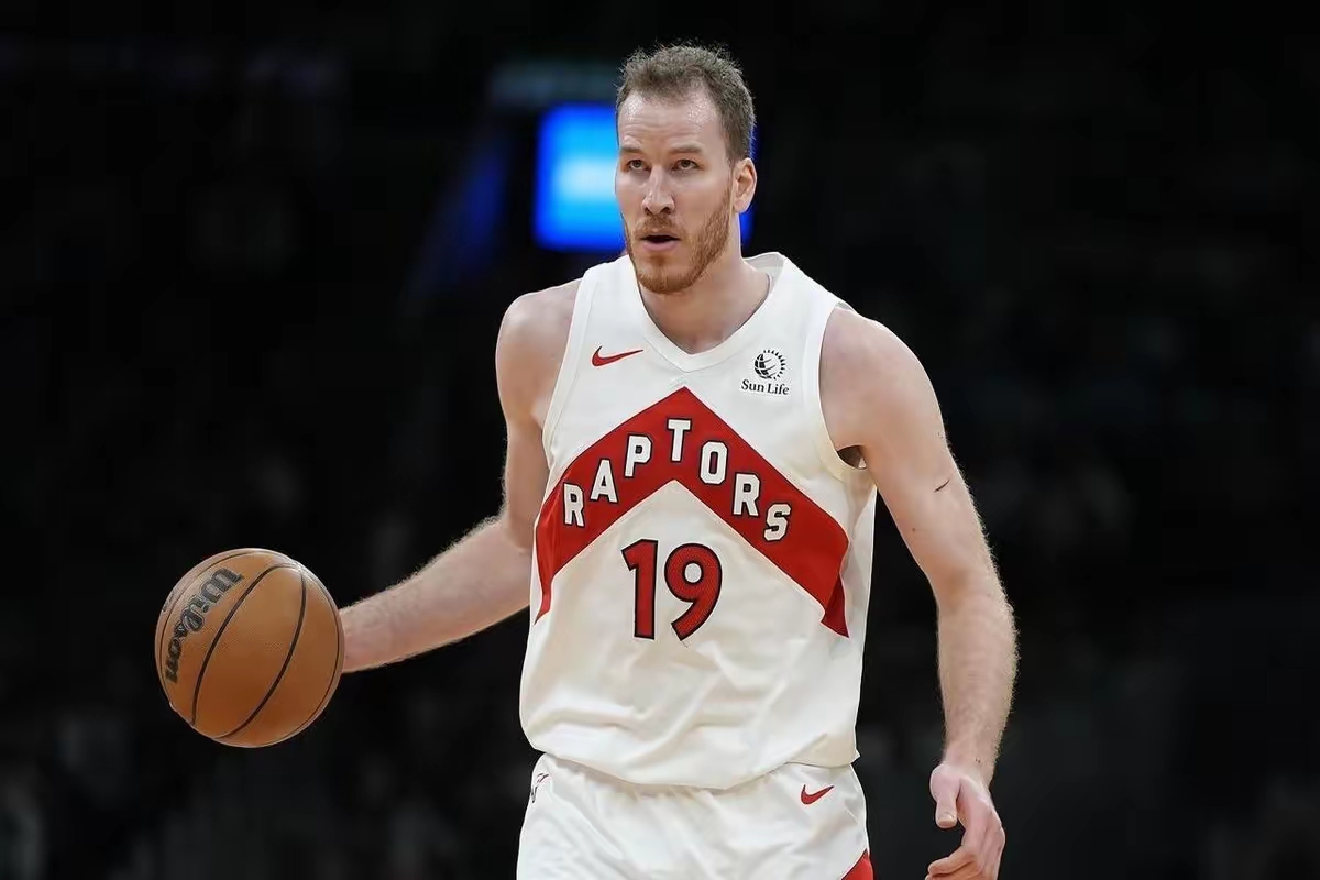  战狼篮球俱乐部 