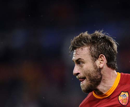 风云突变罗马赛前单刀错失,英超版图或变,管理层满意,更衣室氛围转暖 风云突变罗马赛前单刀错失,英超版图或变,管理层满意,更衣室氛围转暖