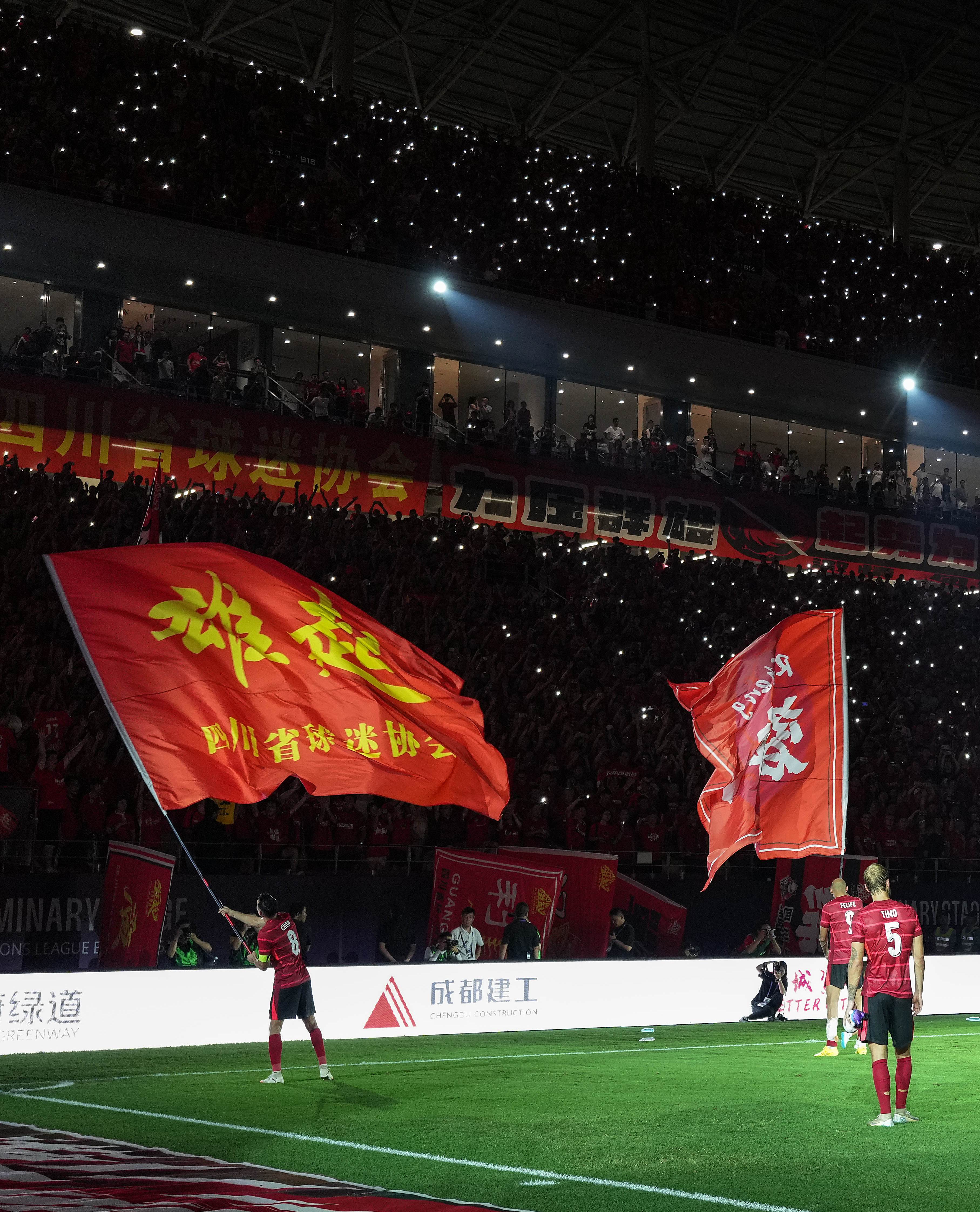 成都蓉城发布备战花絮，国际比赛日外线爆发，CBA常规赛任务艰巨，赛季目标并未改变的简单介绍